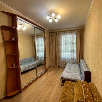 Сдам 2 ком. кв. рядом с центром города, ул. Южная/Градоначальницкая