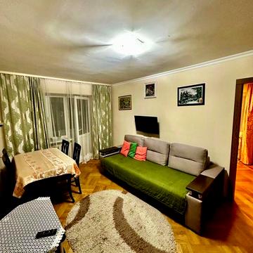 Оренда 2-ї квартири вул. Дністерська 12000 грн