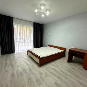 Метрологічна вул., 107