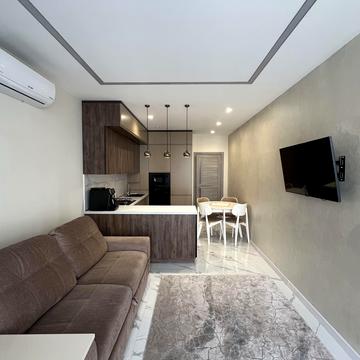 Трамвайна вул. (Революційна), 3в