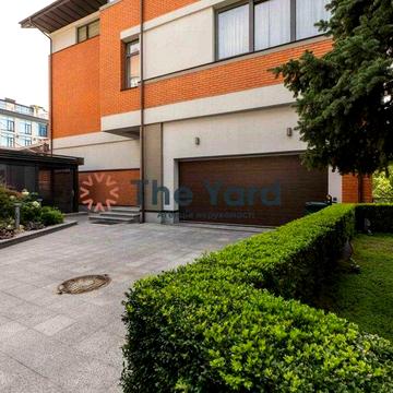 Продаж елітного котеджу 575м2 Печерськ Редутна Центр