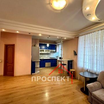 2-кімнатна на Університетській. Меблі + техніка