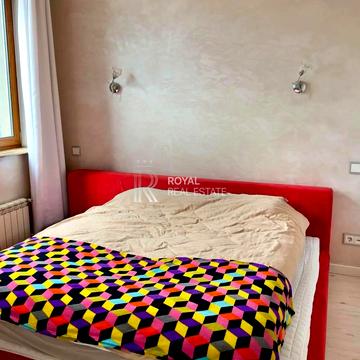 Назарівська вул. (Вєтрова), 21