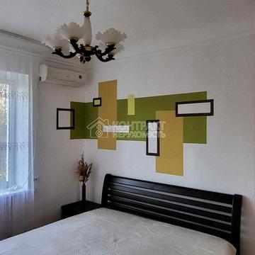 Новий Побут вул., 35