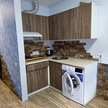 Ярославська вул., 21