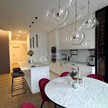 Авіаконструктора Антонова вул., 2-Б