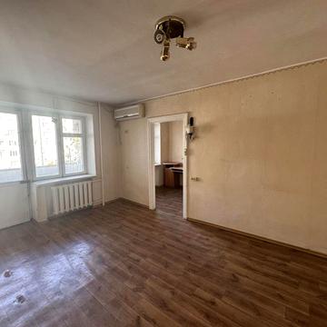 Генерала Олекси Алмазова вул. (Генерала Карпенка), 8