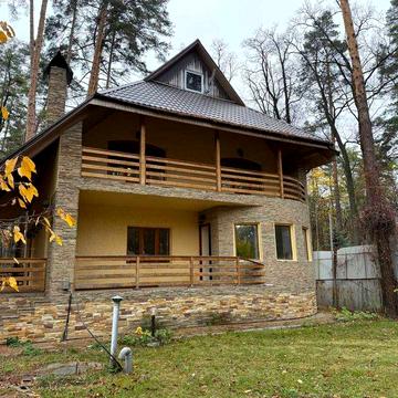 Продаж будинку в оточенні соснового лісу 3 спальні 205м2 18 соток