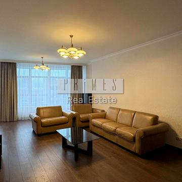 Кловський узвіз, 7