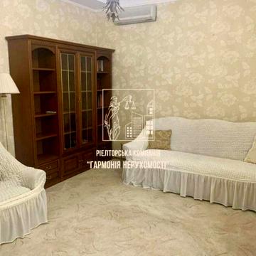 Євгена Коновальця вул. (Щорса), 21