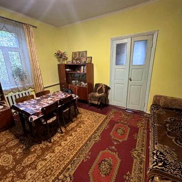 Оренда 2 кімнатного частини будинка