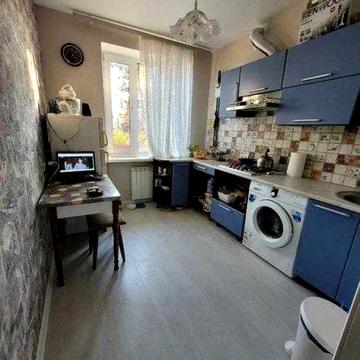 Продается 2 комнатная квартира в Харькове.