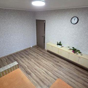 3-кімнатна Радунська 5б