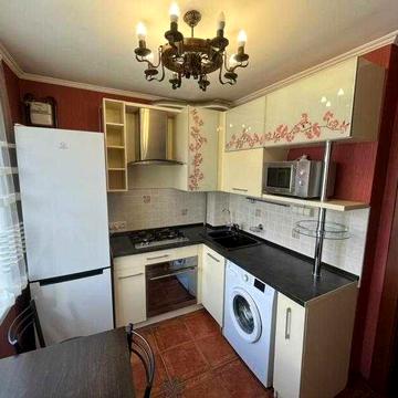 Продам 1к кв Новые дома Метро Дворец спорта. 3\9. ул. Олимпийская.