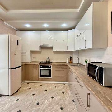 Оренда трикімнатноі квартири