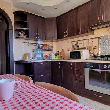 Здається в оренду 1-кімнатна квартира, вул. Богатирська, 2-А