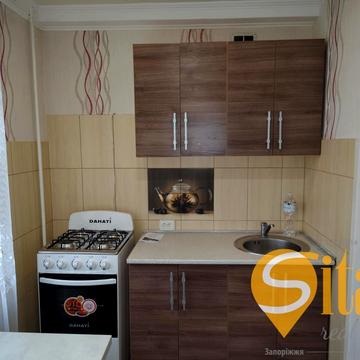 Парамонова вул., 10