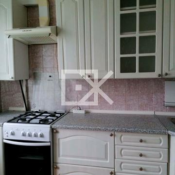 Романа Шухевича просп. (Генерала Ватутіна), 30