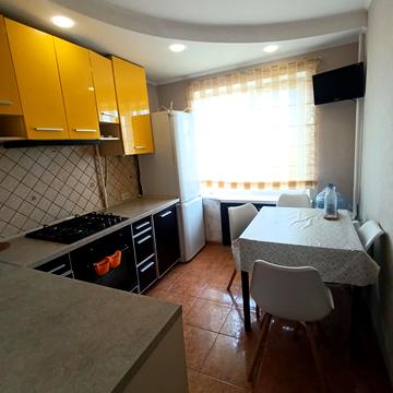 Запорізьке шосе, 16