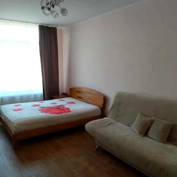 Ованеса Туманяна вул., 3