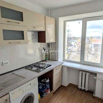 1 кім квартира з якісним ремонтом, Довженка