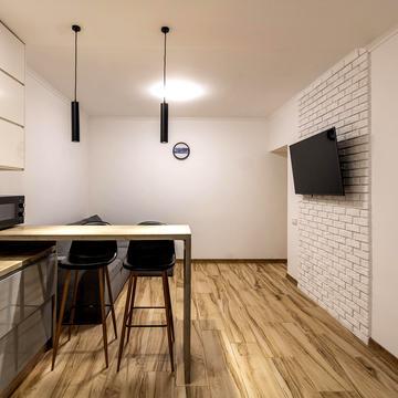 Олександра Довженка вул., 37