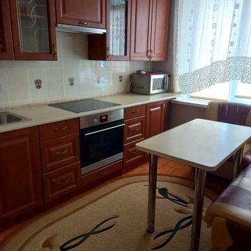 Здається 3х кім квартира на Урожаї 16000+ торг