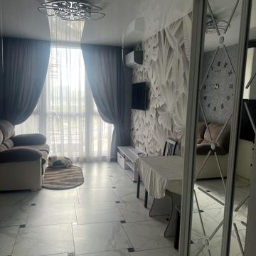 Камянська вул. (Дніпродзержинська), 127