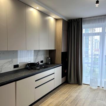 Гетьмана Мазепи вул., 164, к1