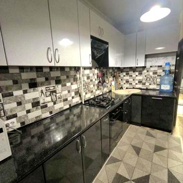 Продається квартира