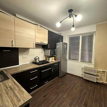 3к квартира в аренду на Красном камне (Покровский, Парус)