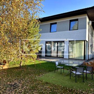 Радистів вул.