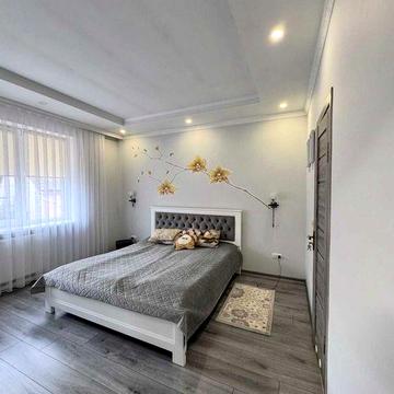 Ексклюзив від DOM-X продається будинок в центрі міста