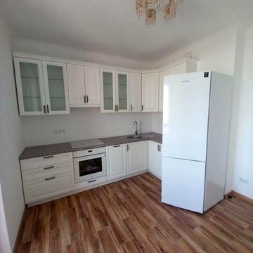 Каховська 60а (ЖК Каховський) Оренда 2 кім. кв. з ремонтом.