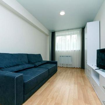 Машинобудівна вул., 41