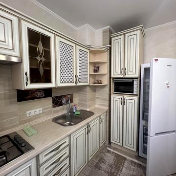 Буковинська, 5