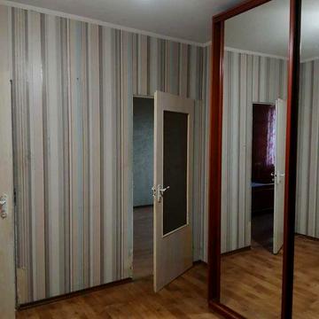 Продаж 3х кімнатной на вул Симеренко 22г