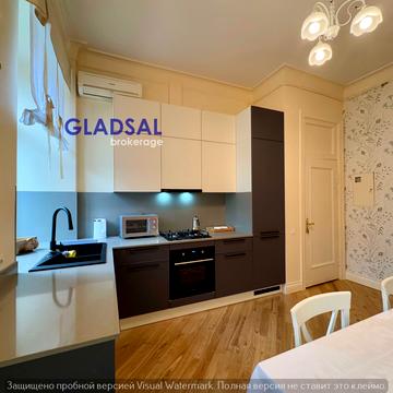 Богдана Ступки вул. (Станіславського), 3