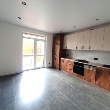 Бастіонна вул., 7