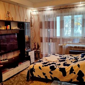 Академіка Філатова вул., 20