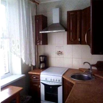 2 минуты метро Батанический сад 5/9