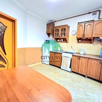 Галицька вул., 64а