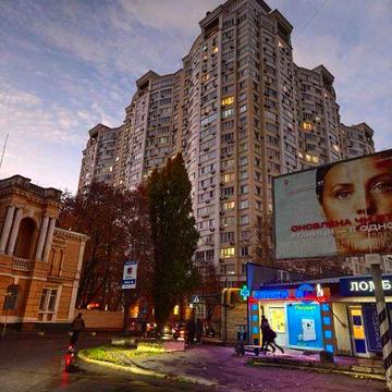 Продам квартиру парк Победы