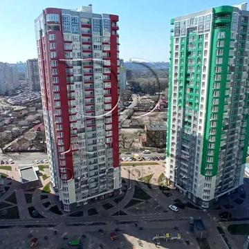 Каховська вул., 62