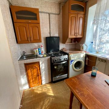 Ірпінська вул., 9