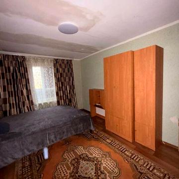 Довгострокова оренда 1к Квартира Алексєєнко Надії вулиця