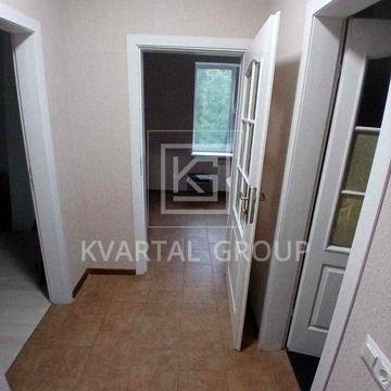 Продам ГАРНУ 1к квартиру з ремонтом, меблями. Газ. Центральний парк.