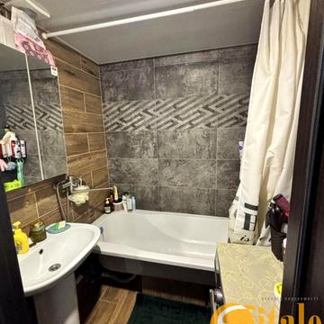 Стародніпровська вул., 111