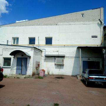 Центральна, 1