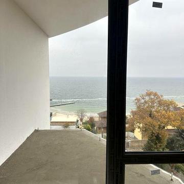 Квартира 66.8 м² в ЖК "Бриз Марин" (10 Фонтана). Прямой вид моря. ЖК Бриз Марин